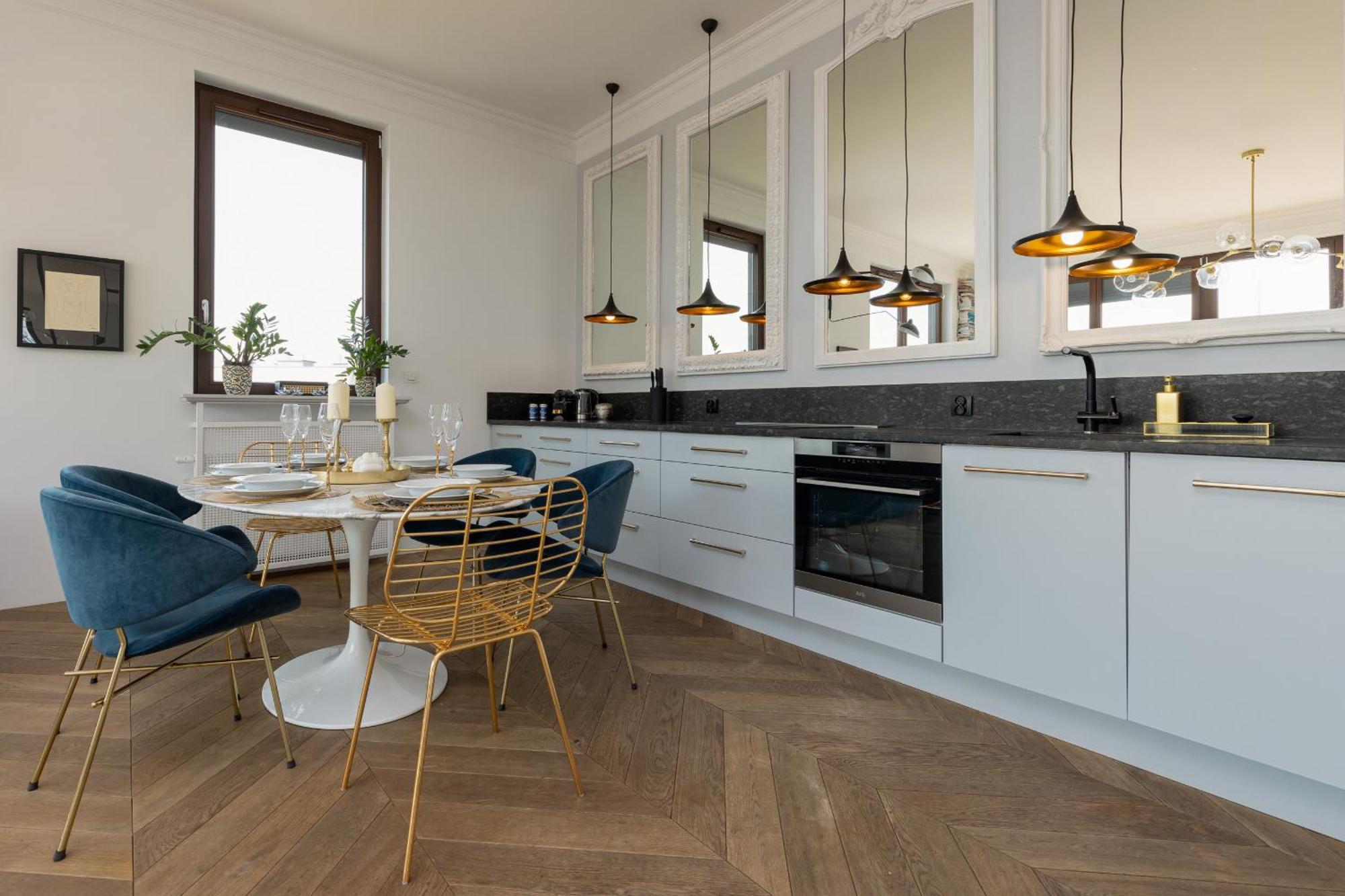 Royal Garden Apartment In Wilanow By Renters Prestige Варшава Экстерьер фото